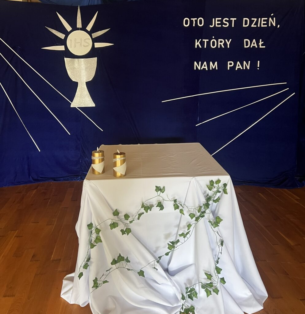 Msza Święta na rozpoczęcie roku katechetycznego i szkolnego